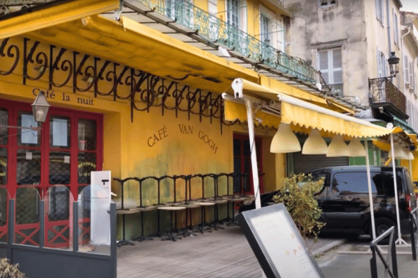 Le Café Van Gogh - Restaurante